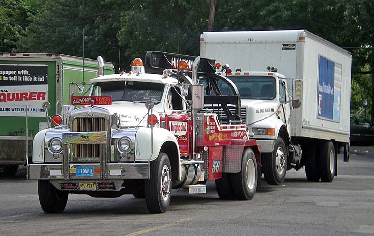 Mack B61T