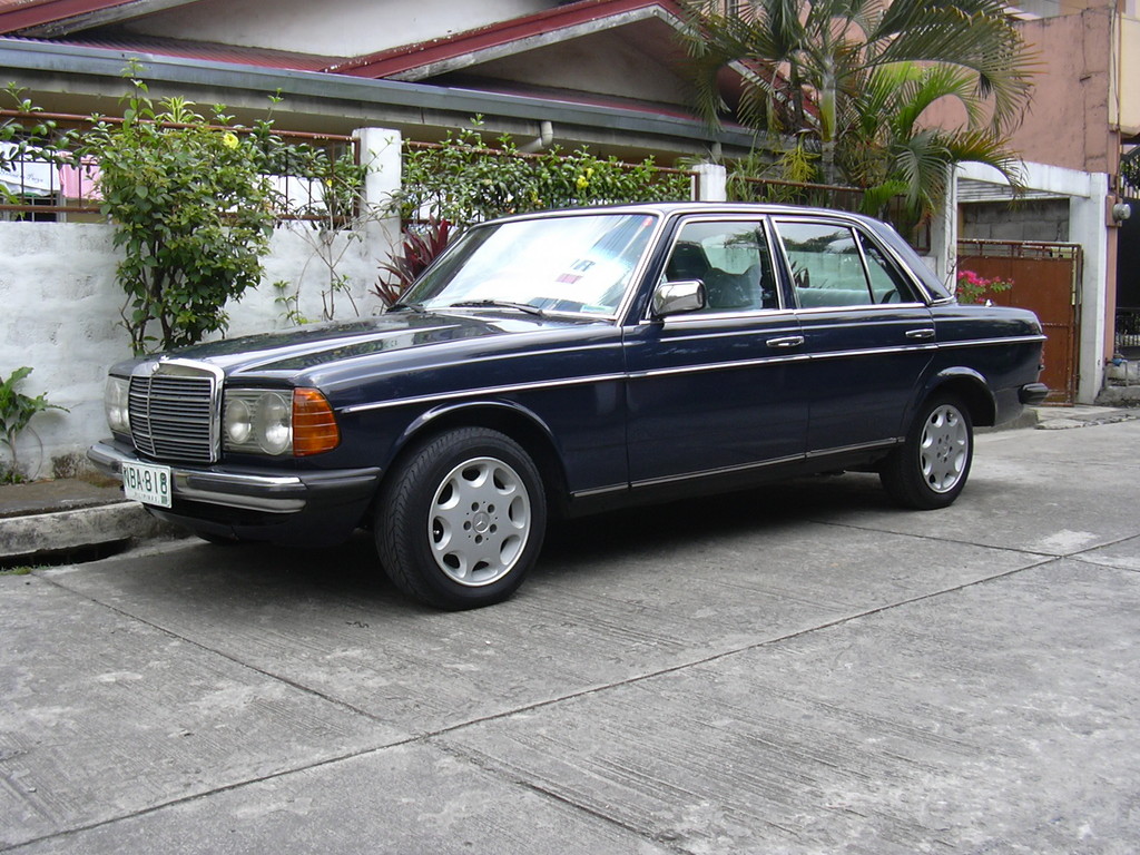 Mercedes-Benz 200