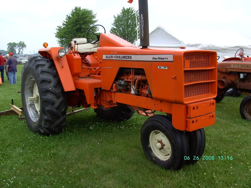 Allis-Chalmers Two-Twenty