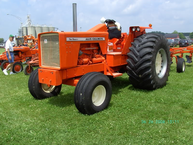 Allis-Chalmers Two-Twenty