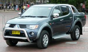 Mitsubishi L200 HPE Crew Cab 4x4