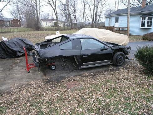 Pontiac Fiero GT