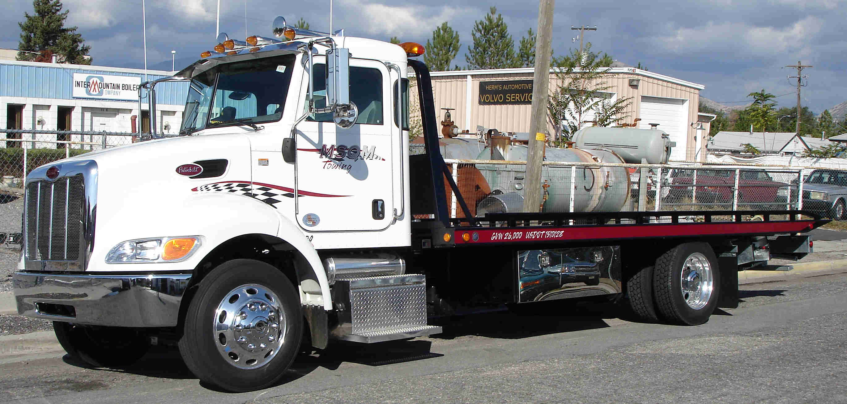 Peterbilt 330