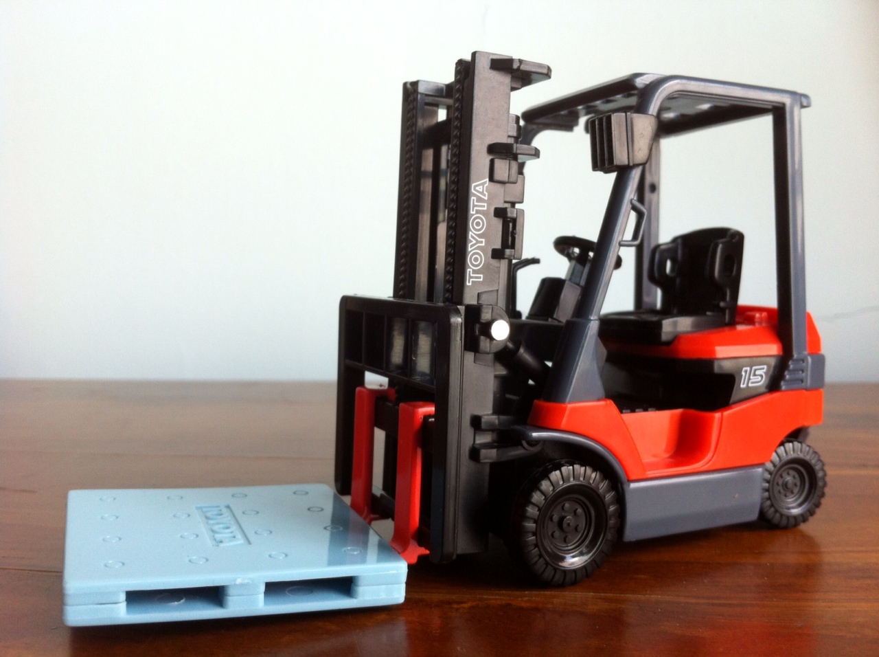 toyota forklift toy