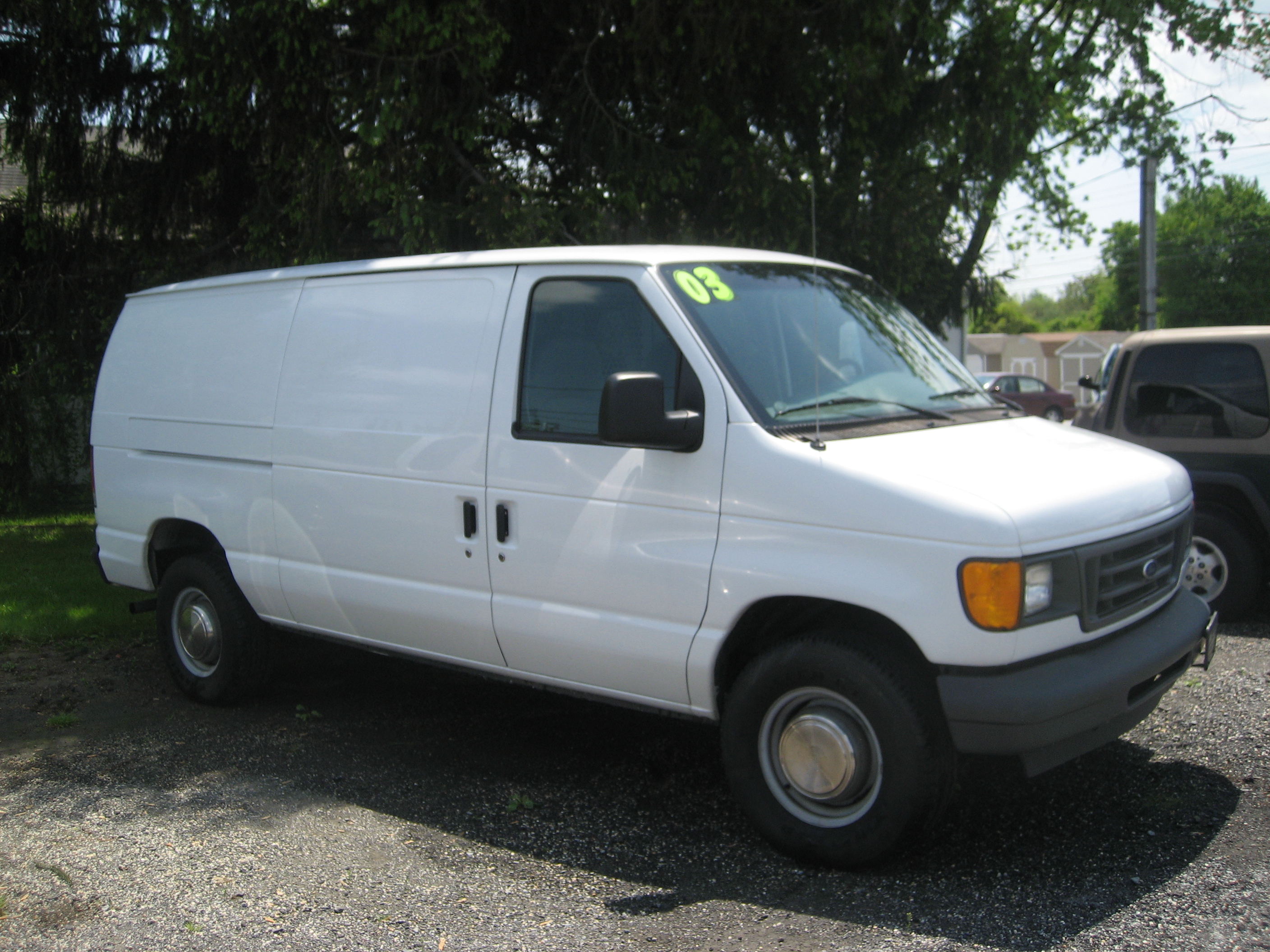 Ford Econoline E-250