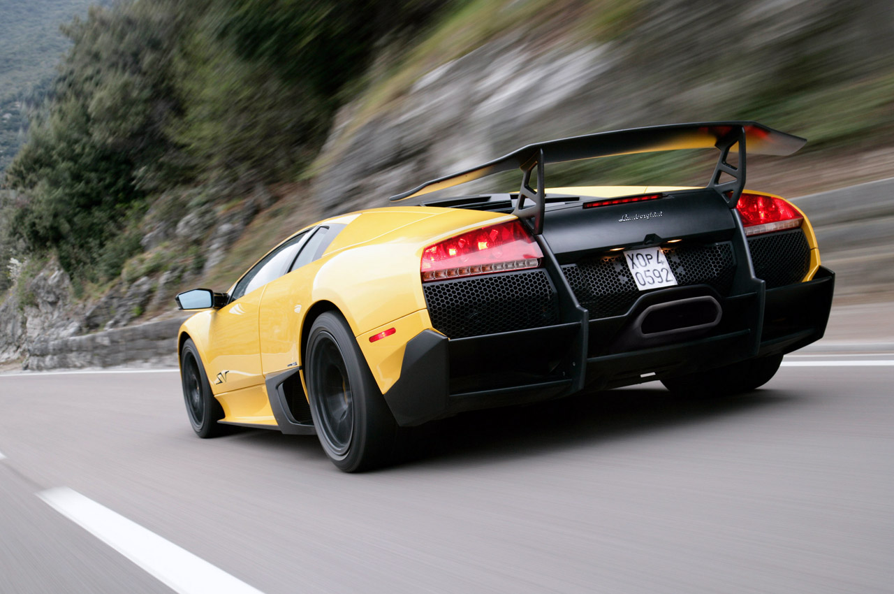 Lamborghini Murcielago LP670-4 SV