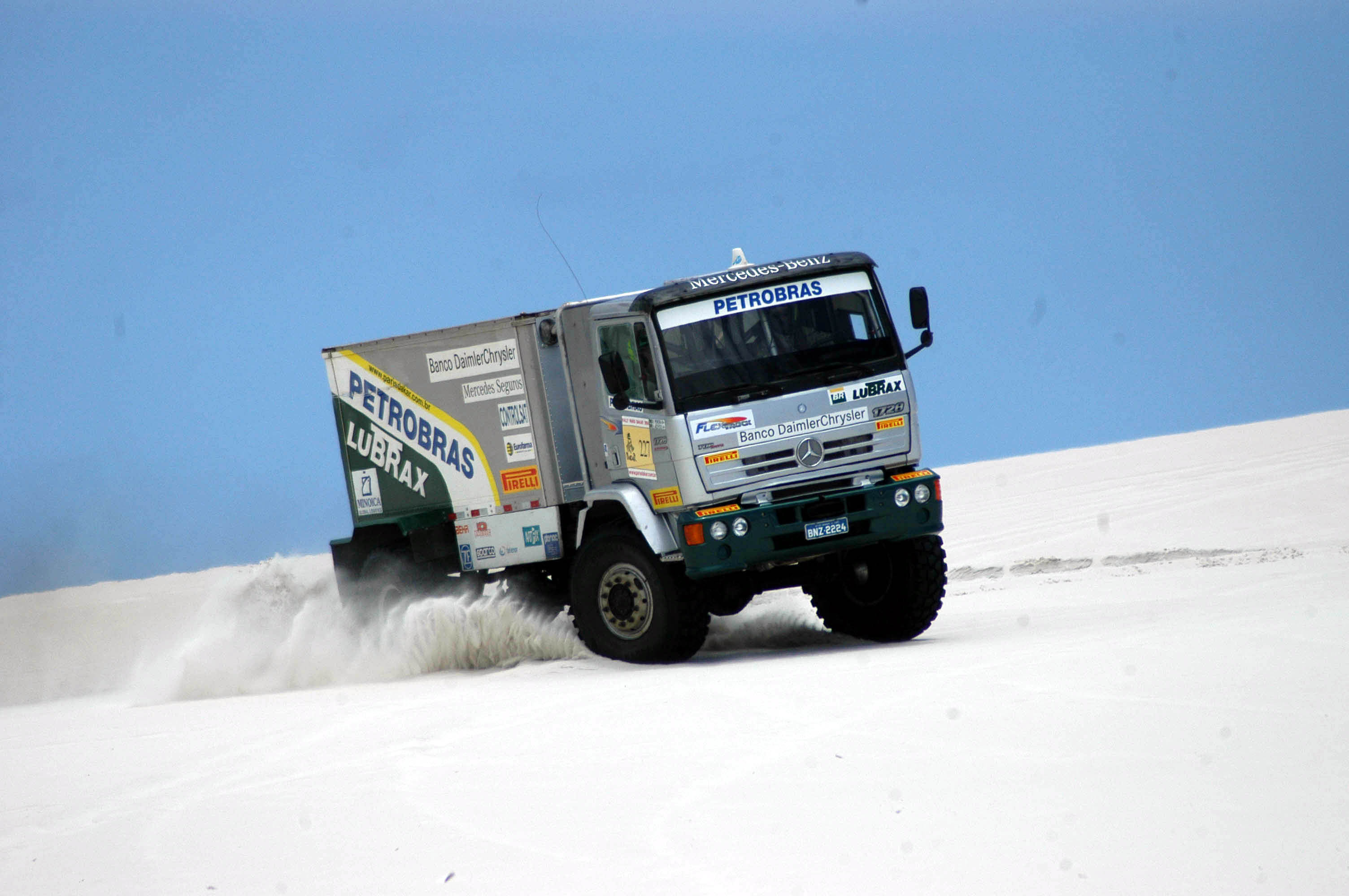 Mercedes-Benz 1728 FlexTruck