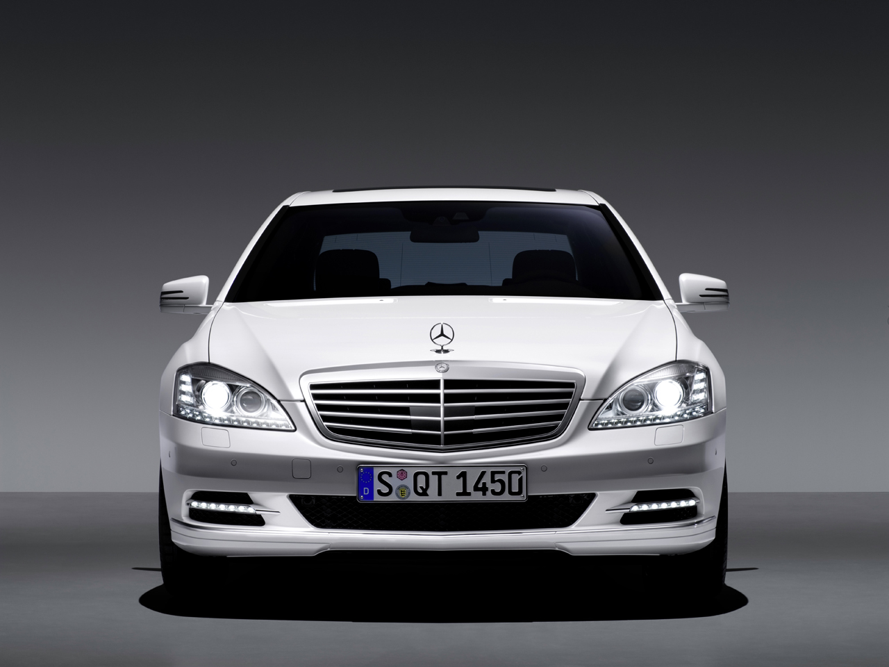 Mercedes-Benz S400