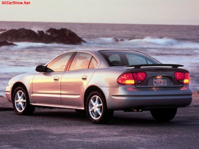 Oldsmobile Alero concept car