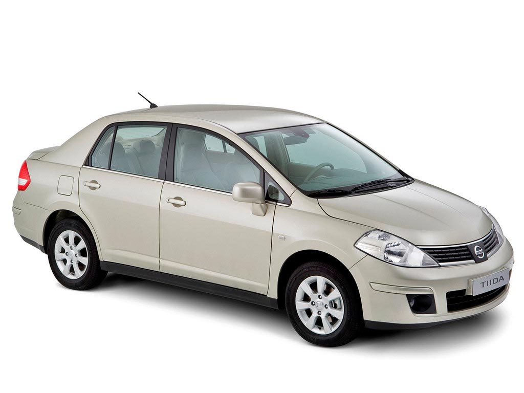 Nissan Tiida 16 Sedan