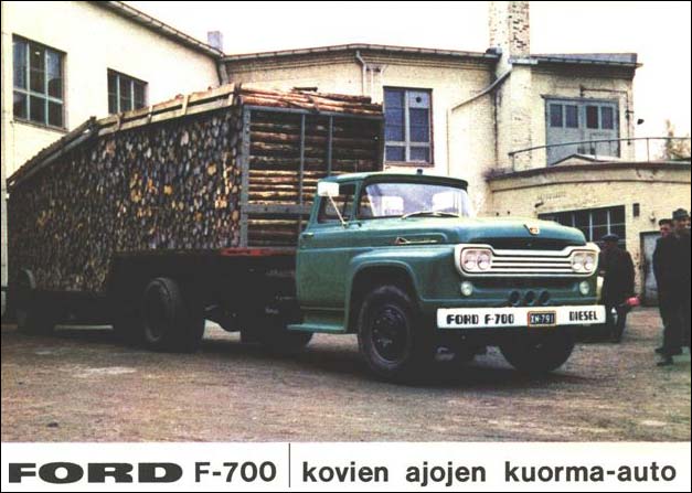 Ford F-700