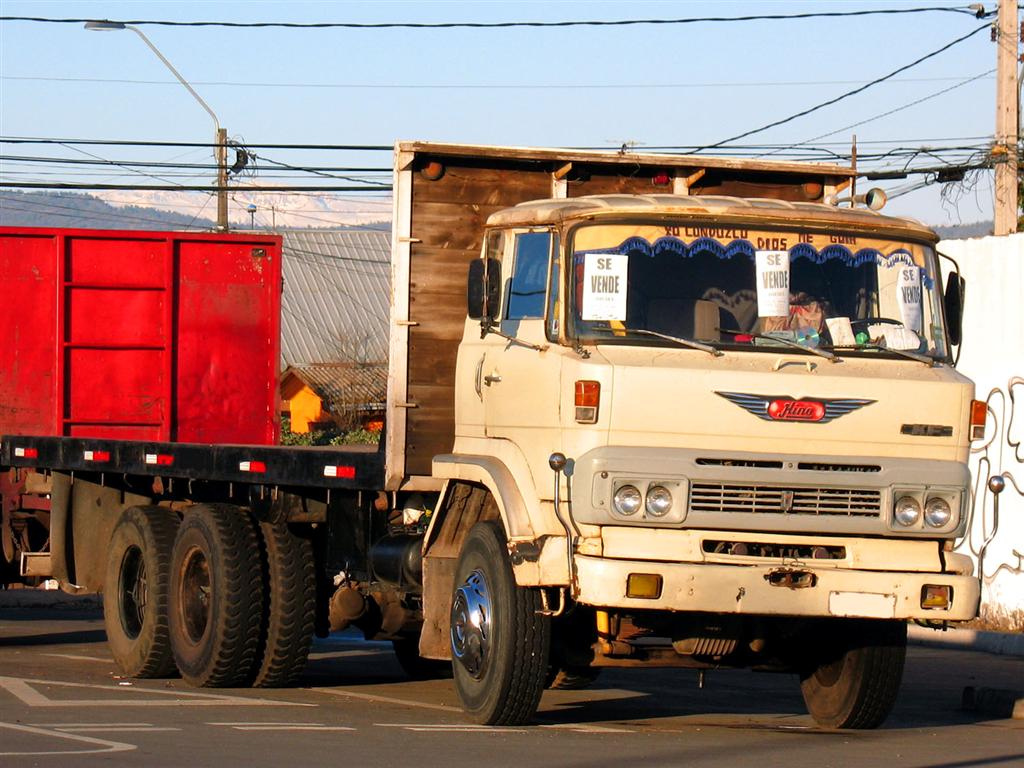 Hino FC 114