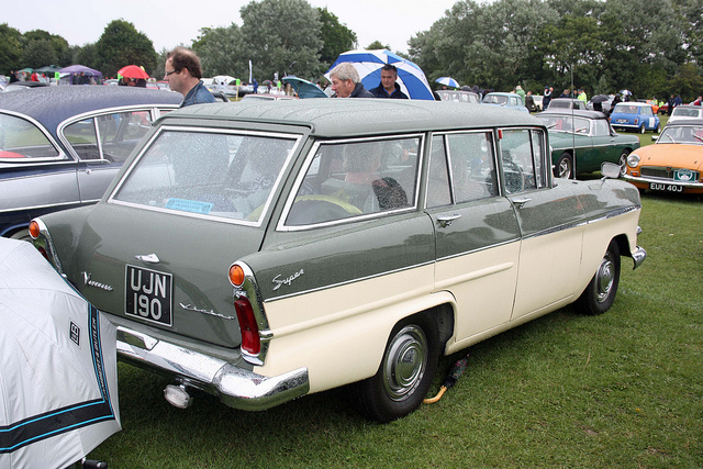 Vauxhall Victor Super Estate