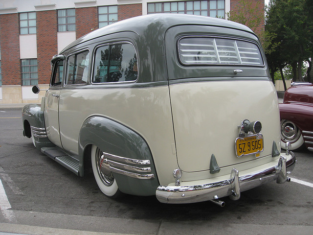 Chevrolet 3100 Suburban