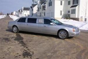Cadillac Sedan De Ville Limousine