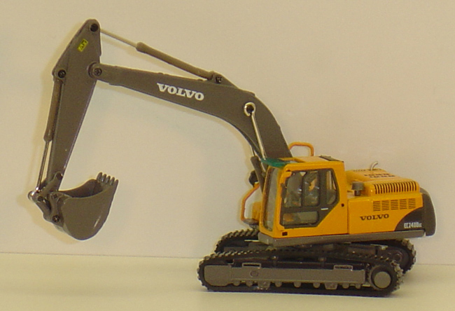 Volvo EC240B