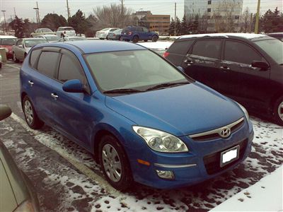 Hyundai Elantra 16 GL Liftback