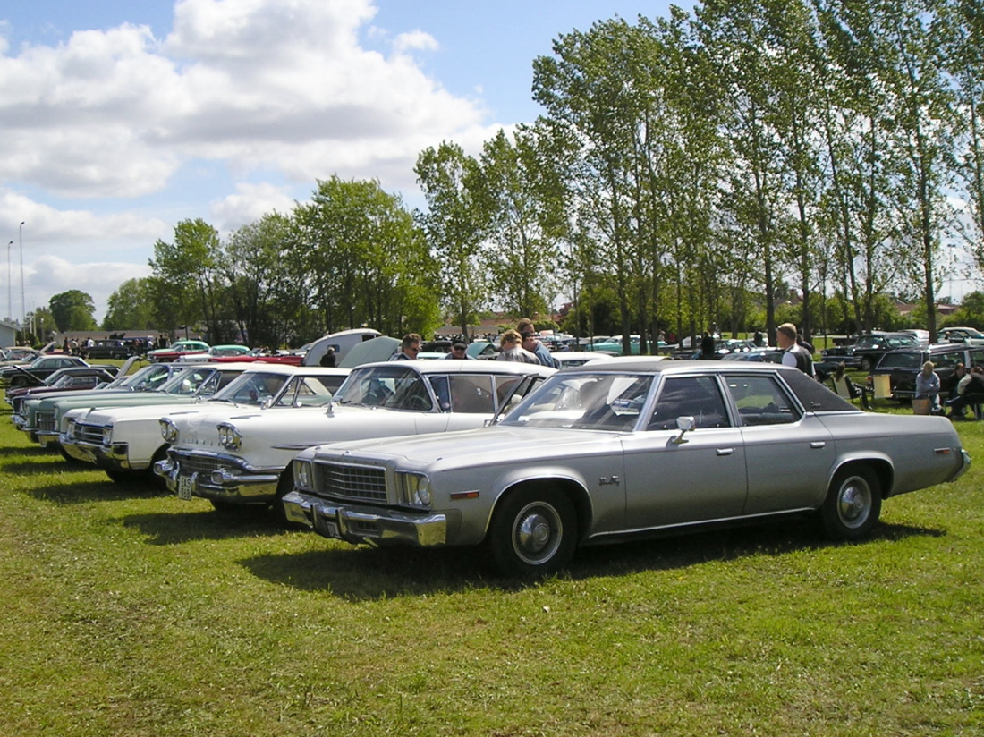 Plymouth Gran Fury Brougham 4dr HT