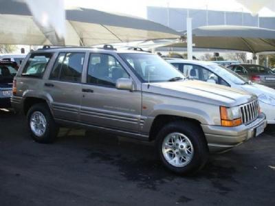 Jeep Grand Cherokee 40