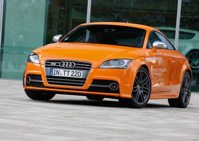 Audi TTS Coupe Q