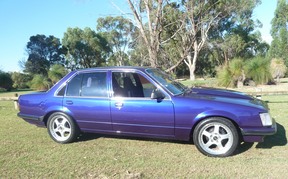 Holden Commodore SL-X VH