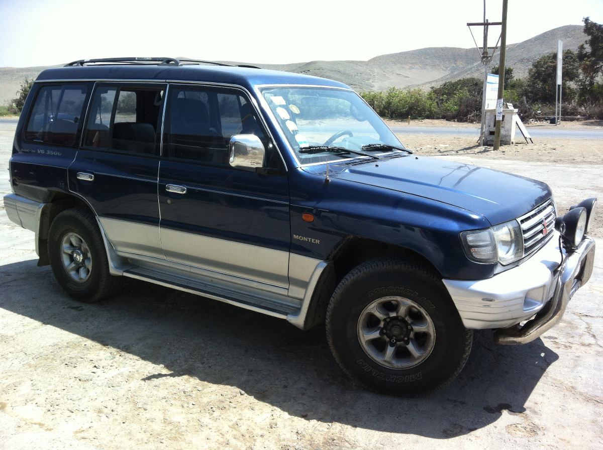 Mitsubishi Montero V6