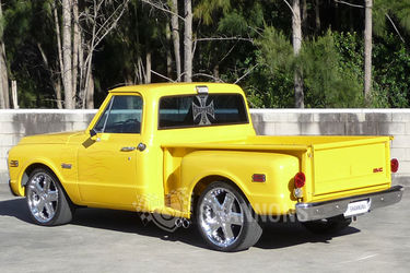 GMC 1500 Custom