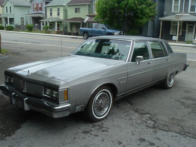 Oldsmobile Brougham