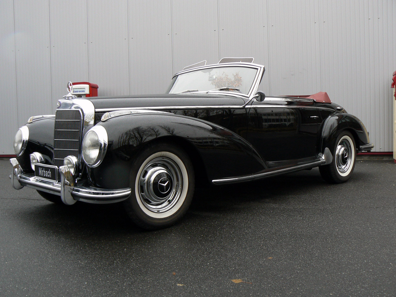 Mercedes-Benz 300 S Mercedes-Benz 300 S
