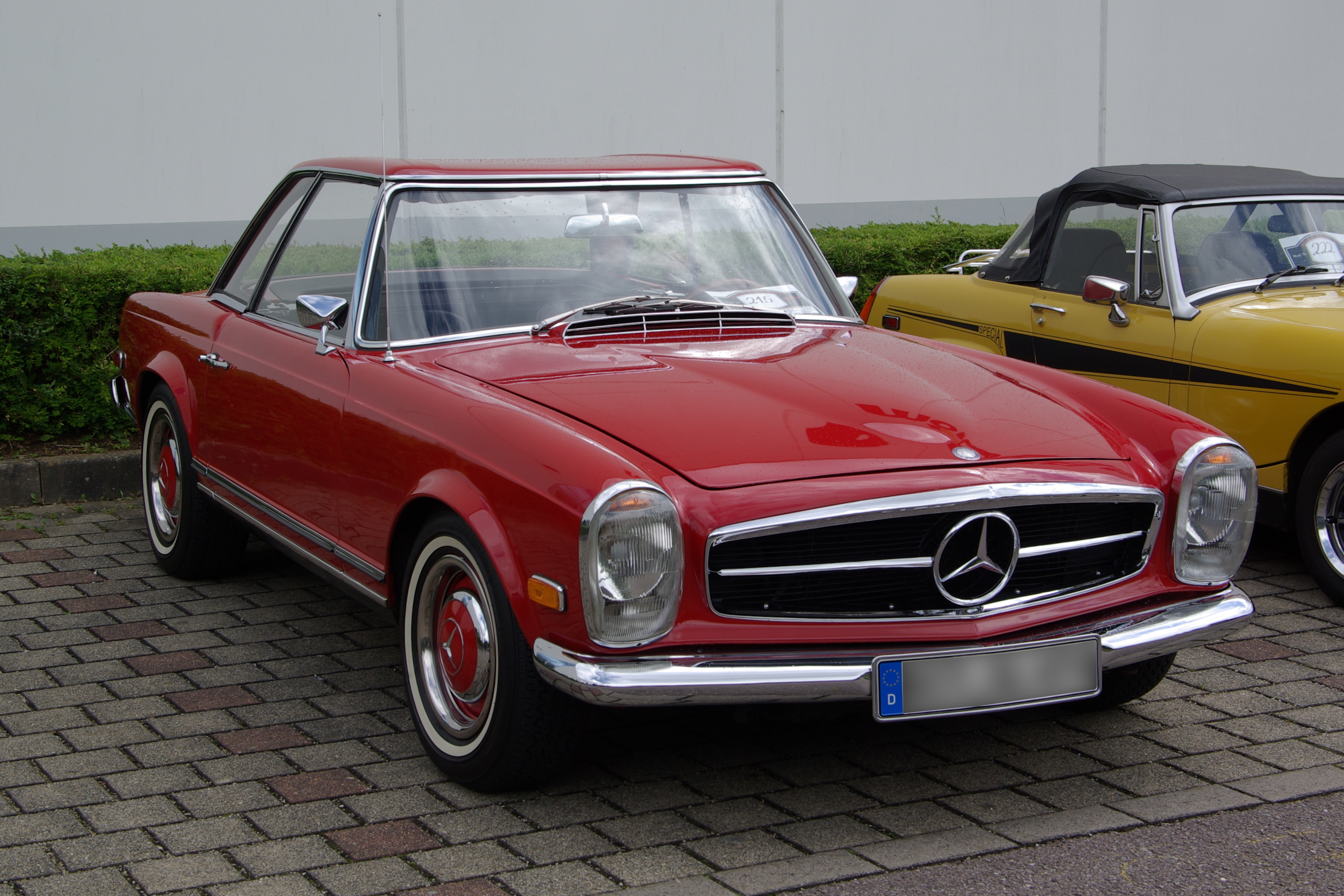 Mercedes-Benz 250 SL