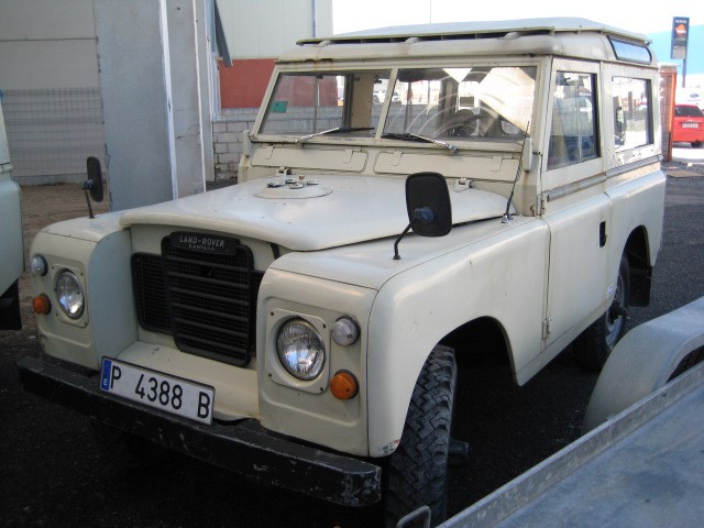 Santana Land Rover 88