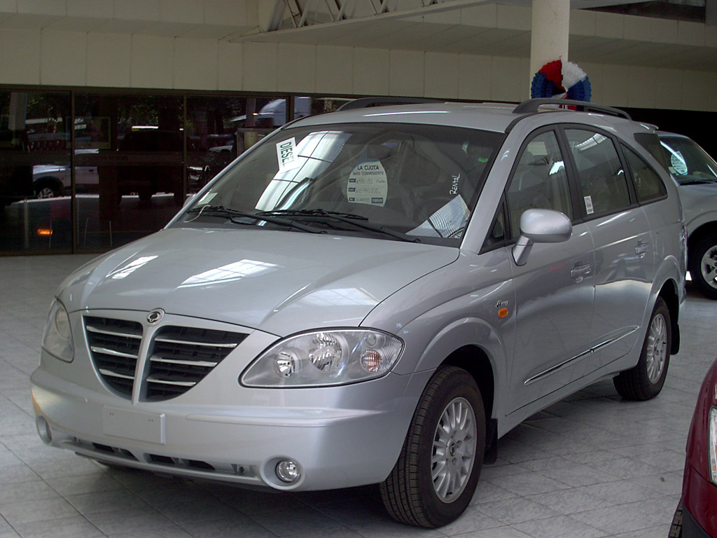 Ssangyong Stavic SV 270 AWD