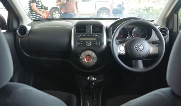 Nissan Almera