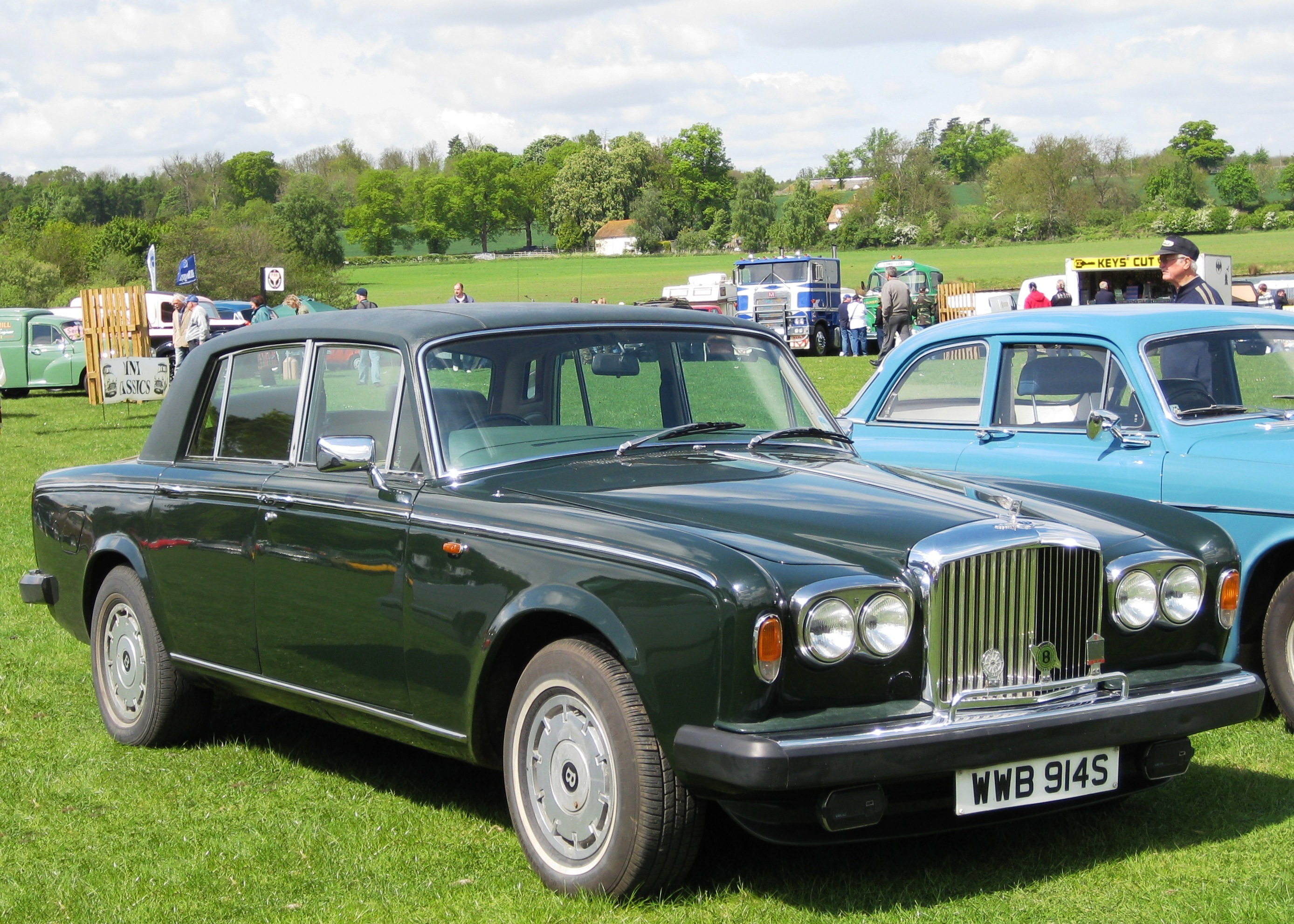 Bentley T2