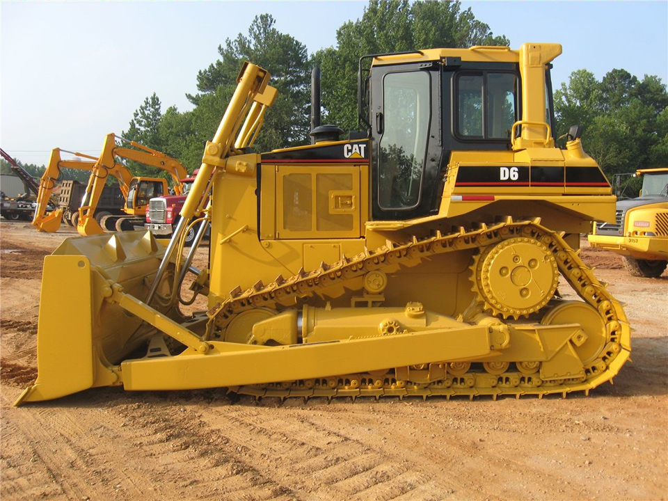 Caterpillar D8R