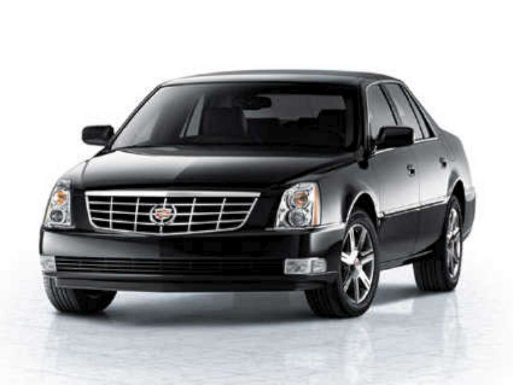 Cadillac DTS Performance Sedan