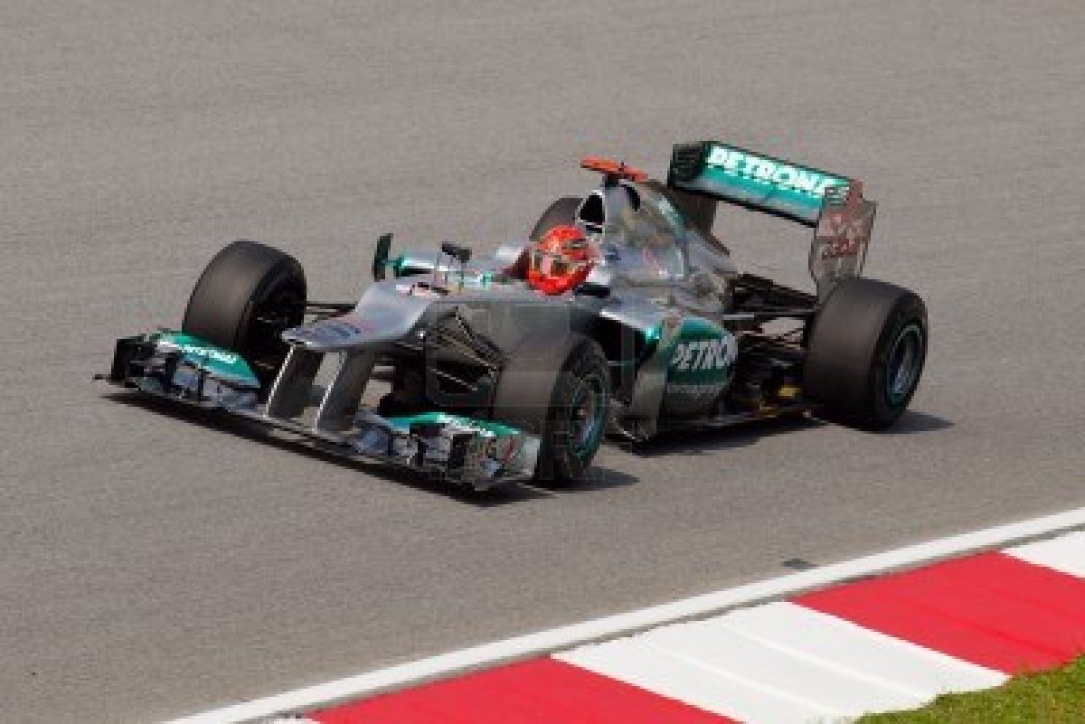 PETRONAS F1 RACING TEAM MERCEDES BENZ PETRONAS F1 TEAM