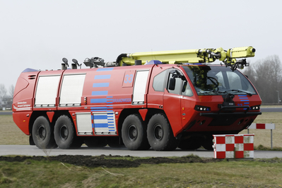 E-ONE Crashtender