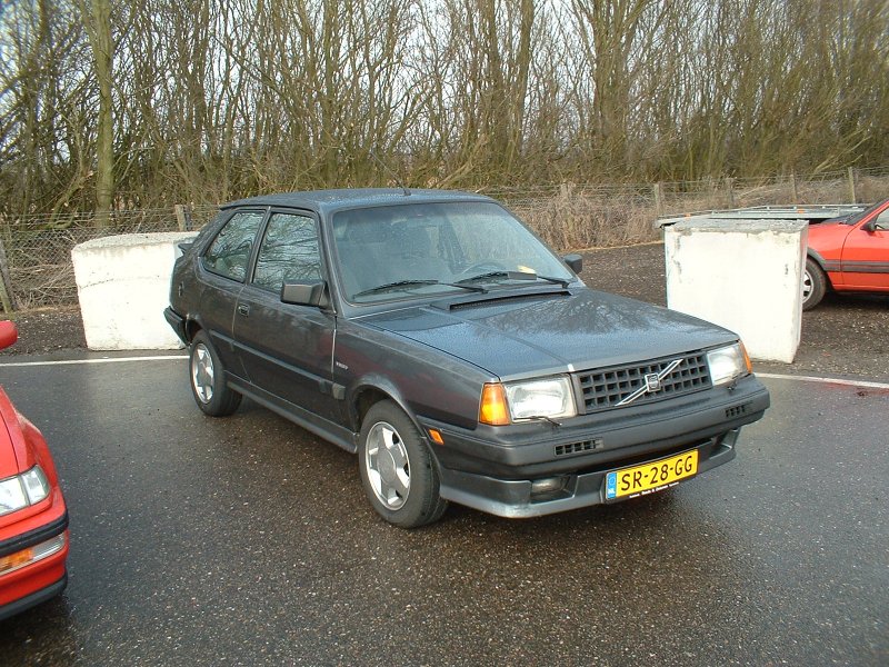 Volvo 360 GL Sedan