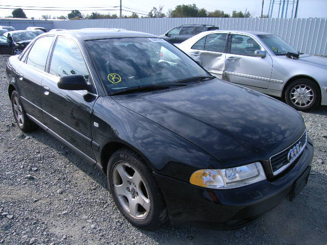 Audi A4 AVANT 18T QUA