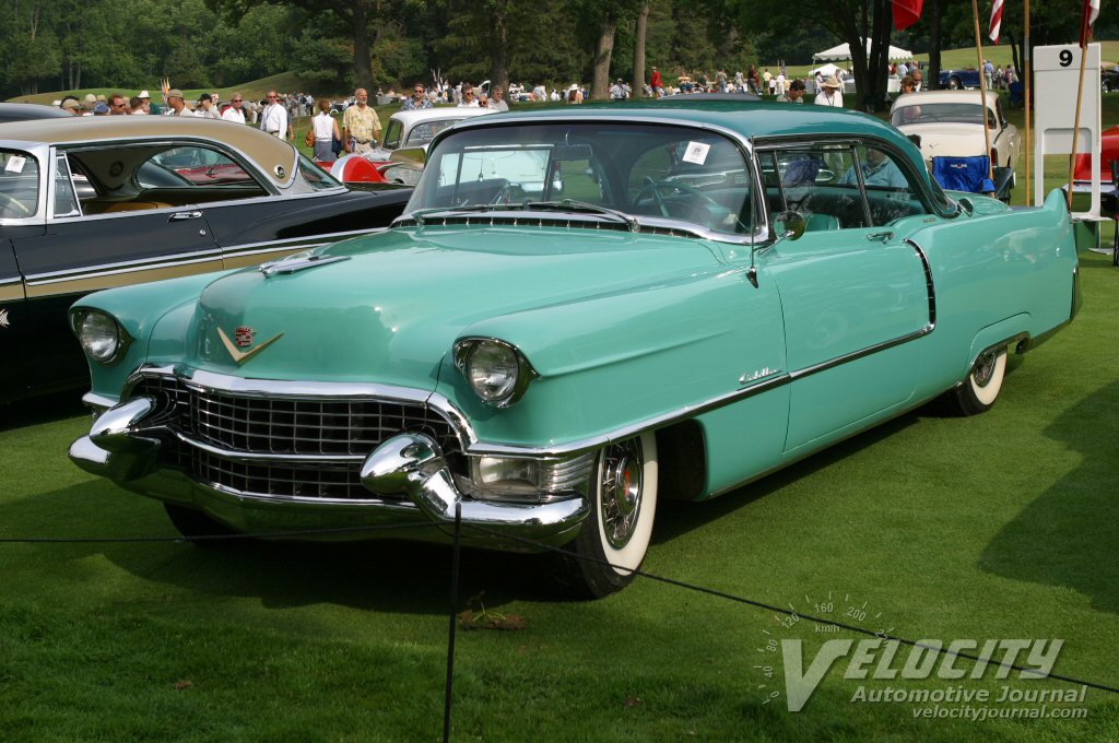 Cadillac Series 62 Coupe DeVille