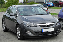 Opel Astra Coup