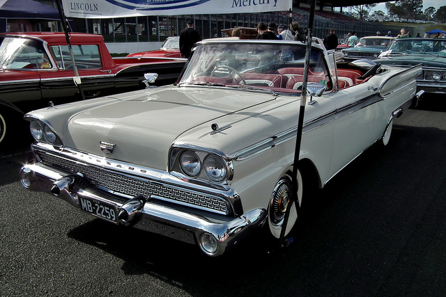 Ford Fairlane 500 Galaxie conv