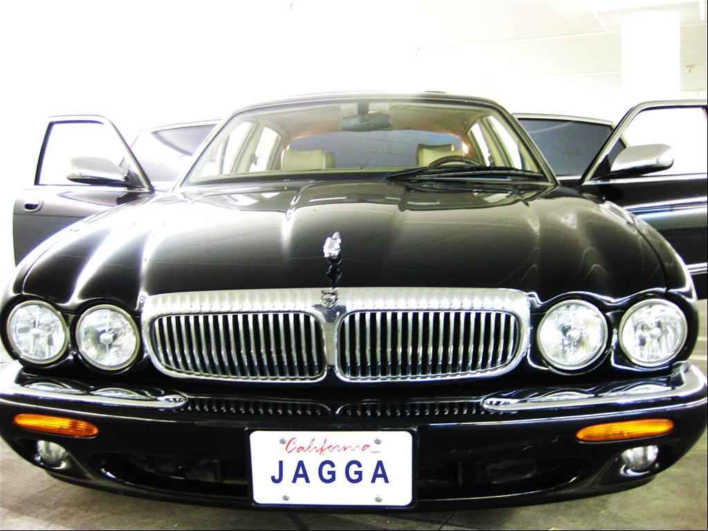 Jaguar XJ8 Vanden Plas