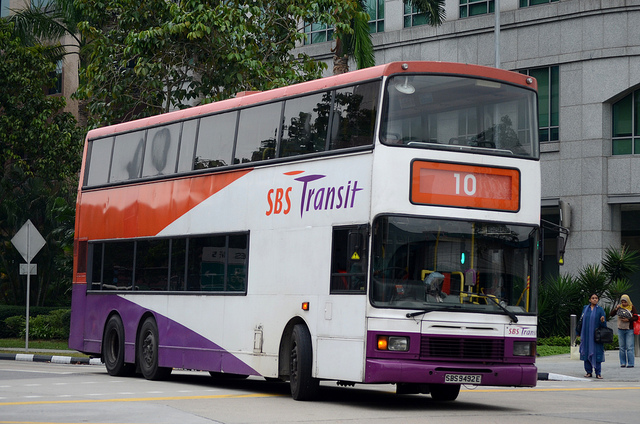 Volvo OLYMPIAN 3-AXLE Walter Alexander Royale