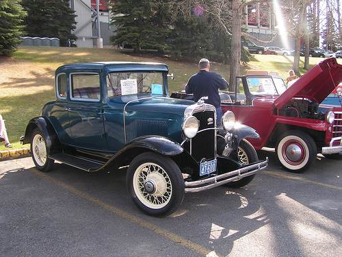 Chevrolet Independence coupe