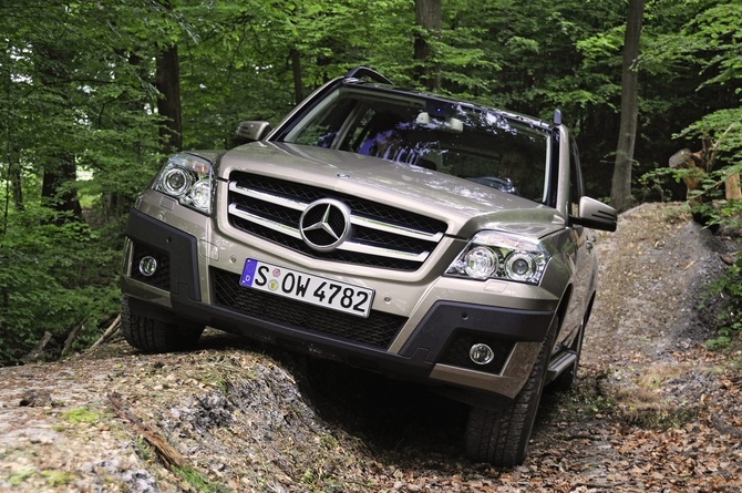 Mercedes-Benz GLK320