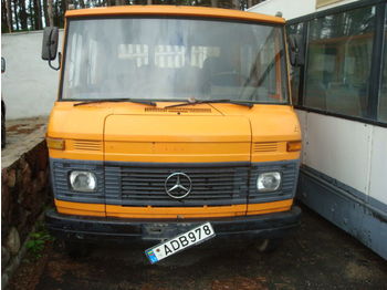 Mercedes-Benz L407