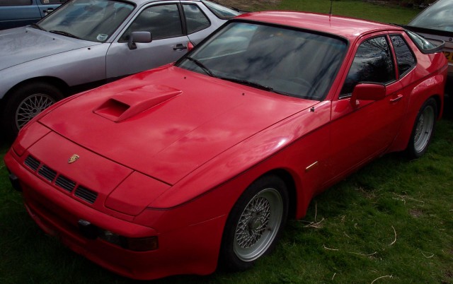 Porsche 924 Carrera GT replica