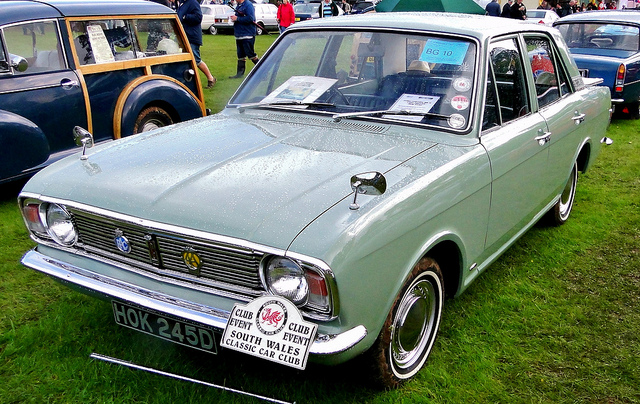 Ford Cortina 1300 DeLuxe